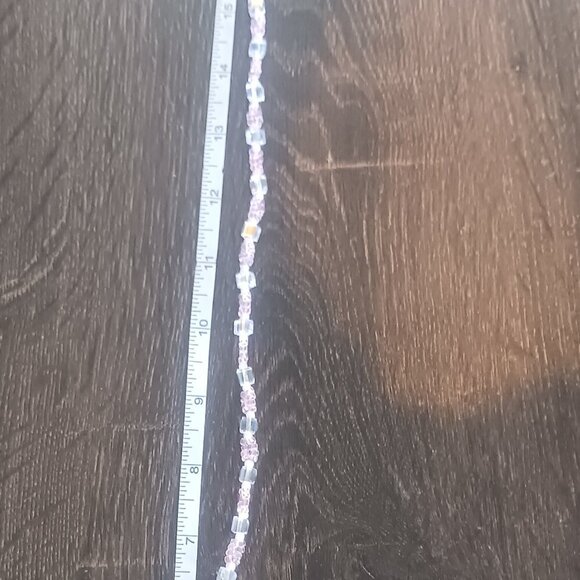 Iridescent cube beaded necklace - Picture 6 of 7